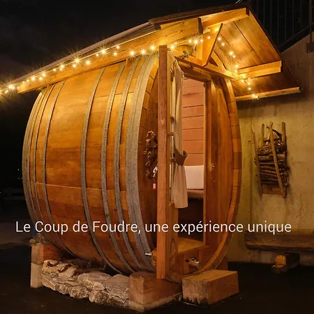 Nuit Insolite - Au Tonneau Le Coup De Foudre クラン
